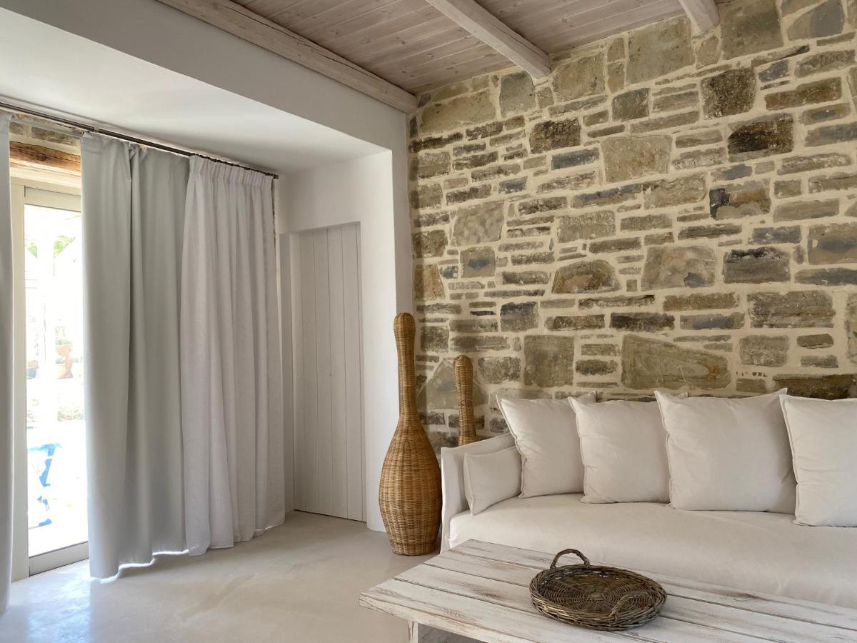 Laini Luxury Suites Pombia Eksteriør bilde