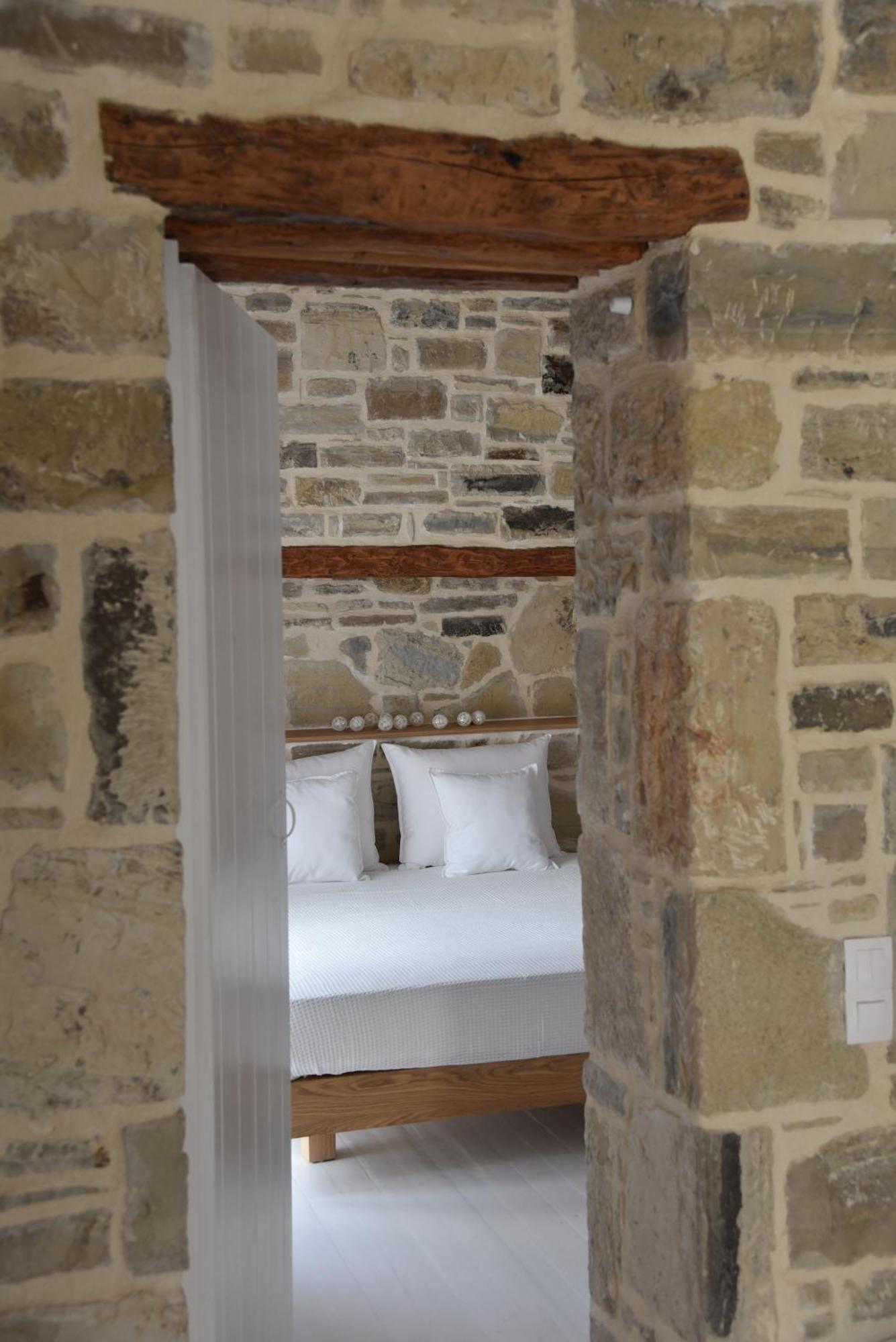 Laini Luxury Suites Pombia Eksteriør bilde